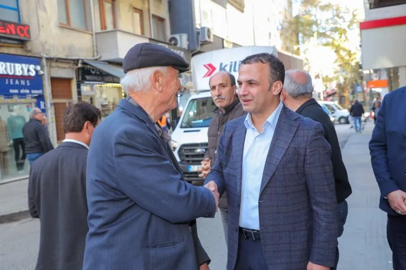 HALK İLE İÇ İÇE!