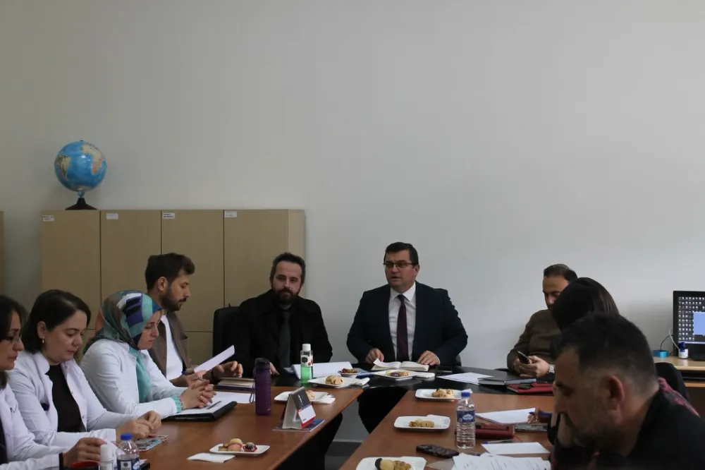 BAŞARININ İZİNDE!